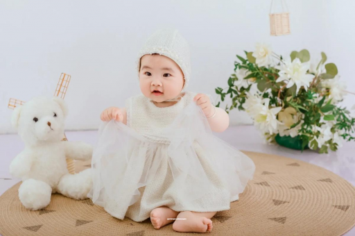 七台河孕妇几个月开始显怀